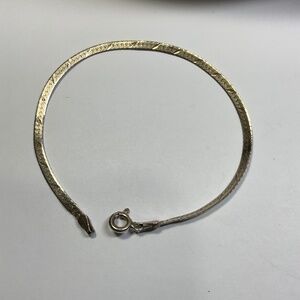 Sterling Silver Herringbone Bracelet. 7.5 inches long